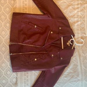 WOMENS BURGUNDY LEATHER JACKET